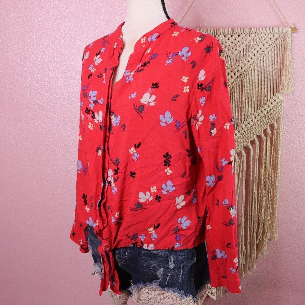 Velvet Heart | Long Sleeve Button Up Shirt Medium‎